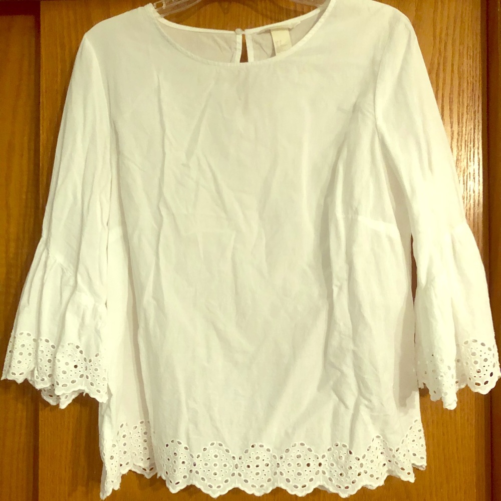 H&M White Trumpet- Sleeve Blouse